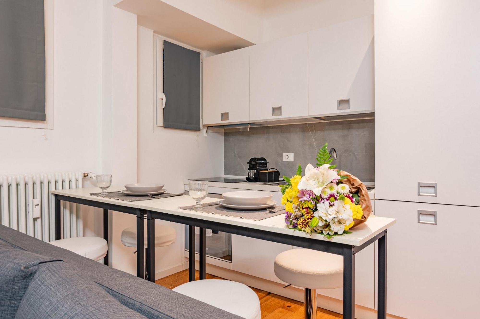 Apartamento Exclusive Led House Garibaldi Fs Milán Exterior foto